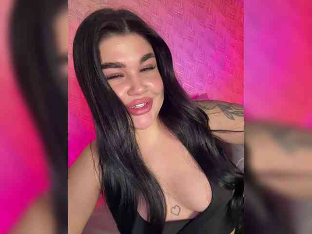 suchka-black- webcam