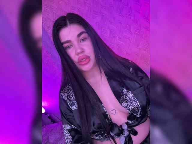 suchka-black- webcam