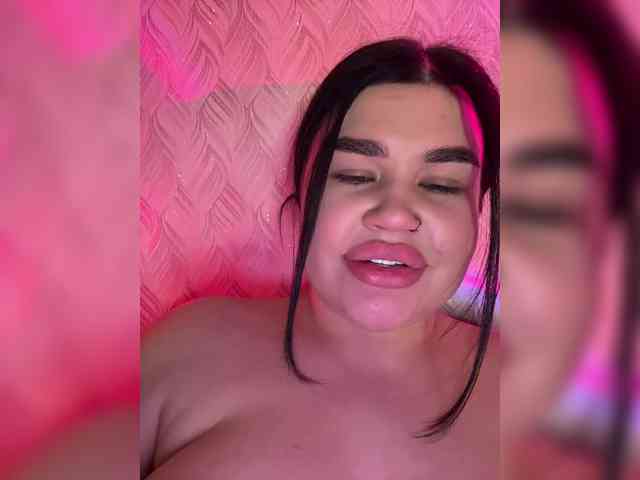 suchka-black- webcam