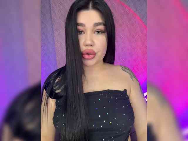 suchka-black- webcam