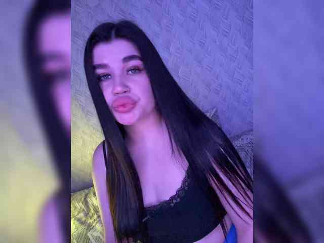 suchka-black- webcam