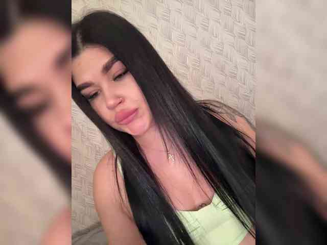 suchka-black- webcam