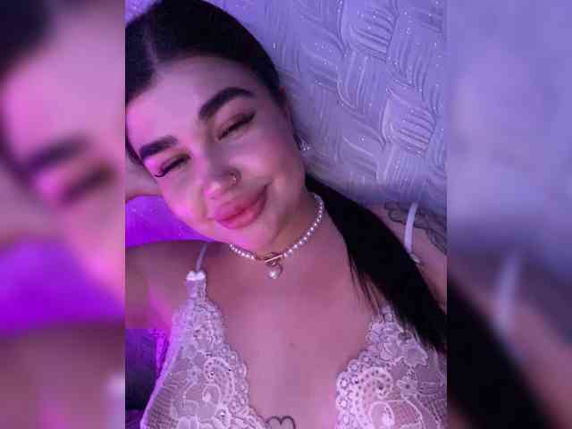 suchka-black- webcam