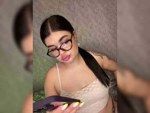 suchka-black- webcam