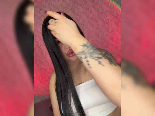 suchka-black- webcam