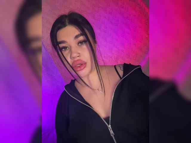 suchka-black- webcam