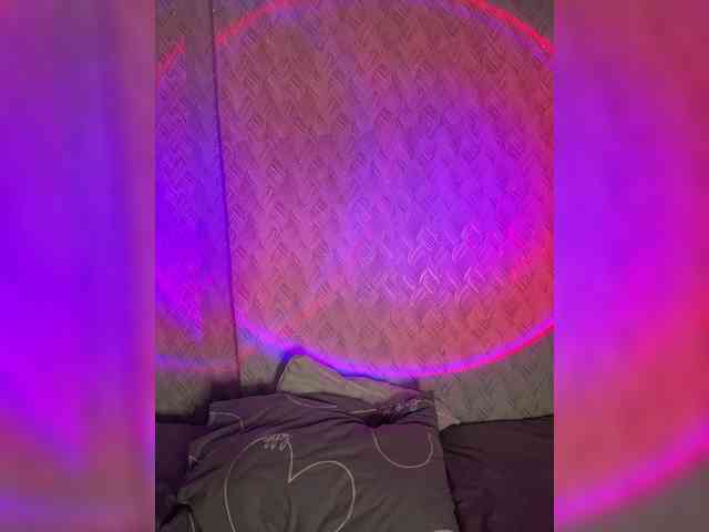 suchka-black- webcam