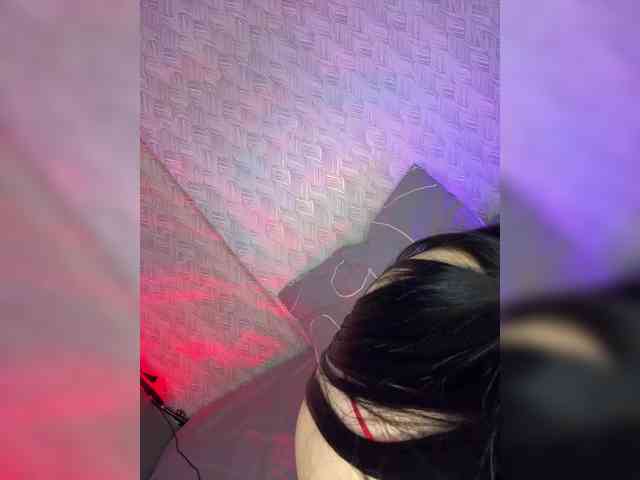 suchka-black- webcam