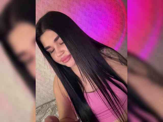 suchka-black- webcam