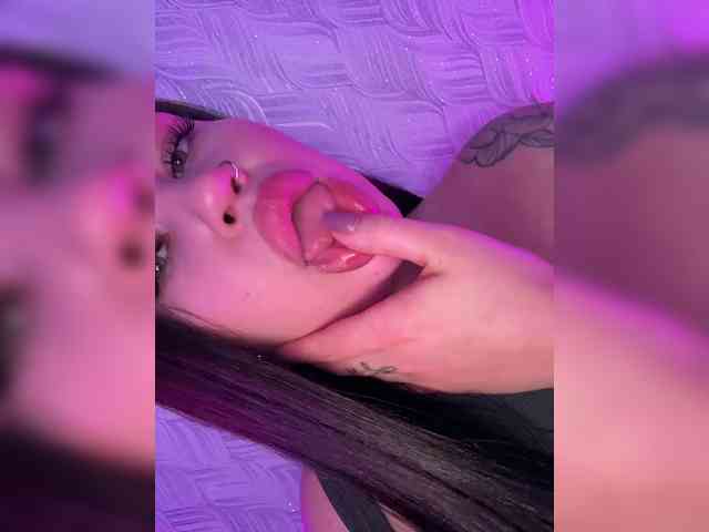 suchka-black- webcam