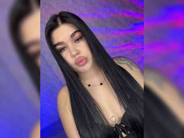 suchka-black- webcam