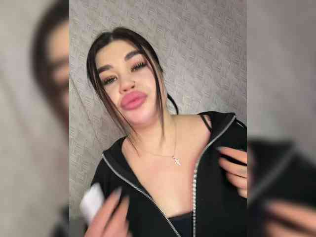 suchka-black- webcam