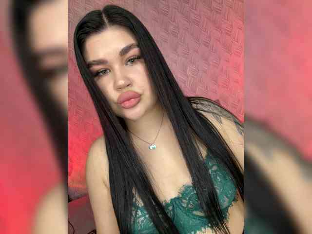 suchka-black- webcam