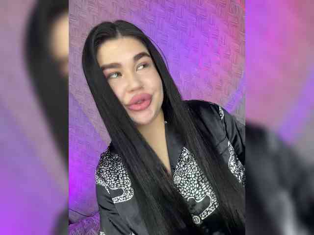 suchka-black- webcam