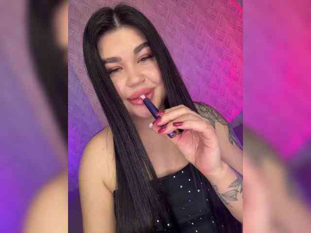 suchka-black- webcam