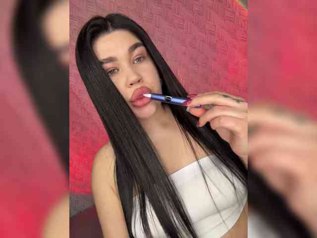 suchka-black- webcam