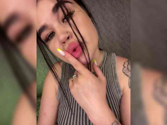 suchka-black- webcam