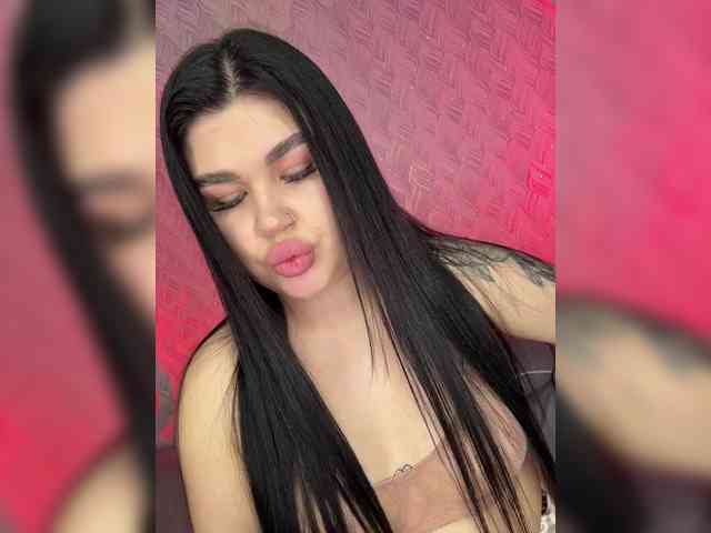 suchka-black- webcam