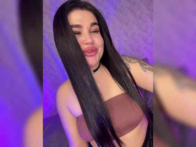 suchka-black- webcam