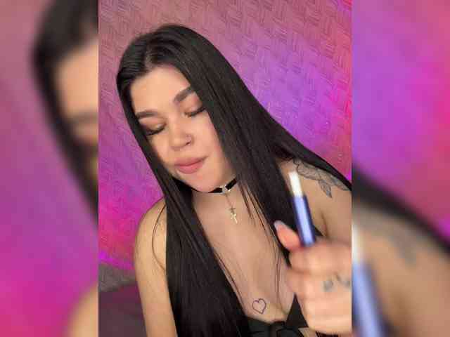 suchka-black- webcam