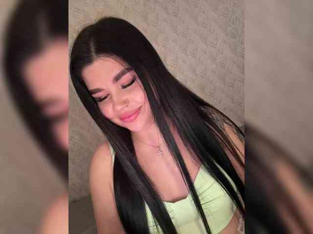 suchka-black- webcam