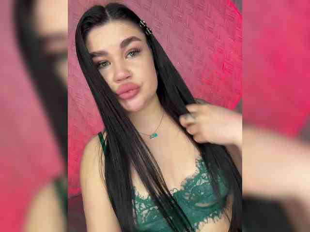 suchka-black- webcam