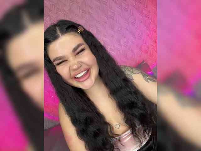 suchka-black- webcam