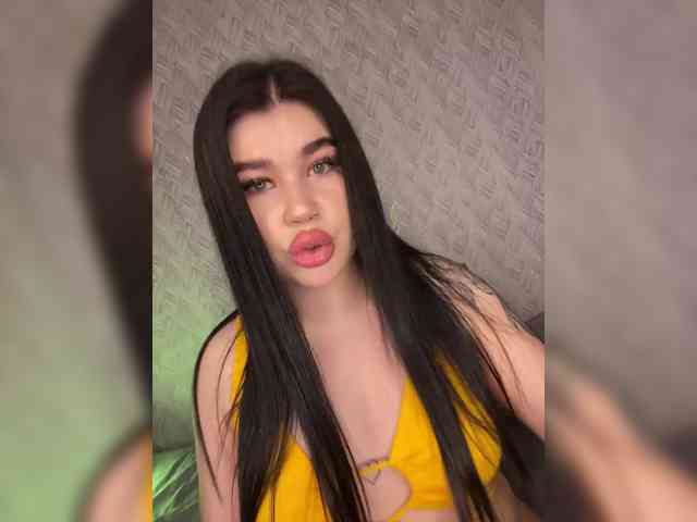 suchka-black- webcam