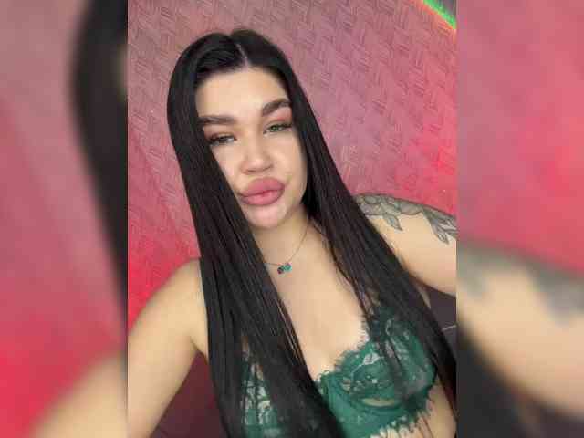 suchka-black- webcam