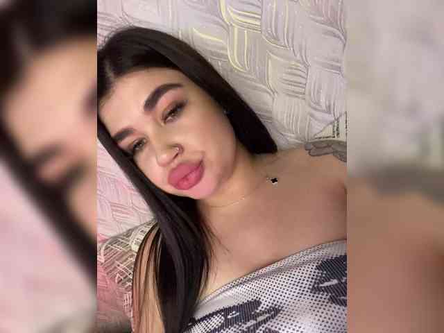 suchka-black- webcam
