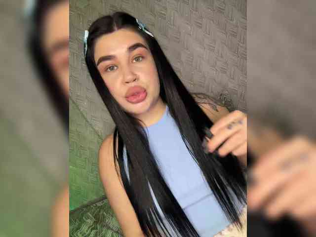 suchka-black- webcam