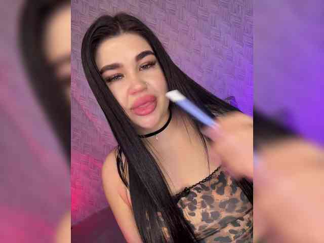 suchka-black- webcam