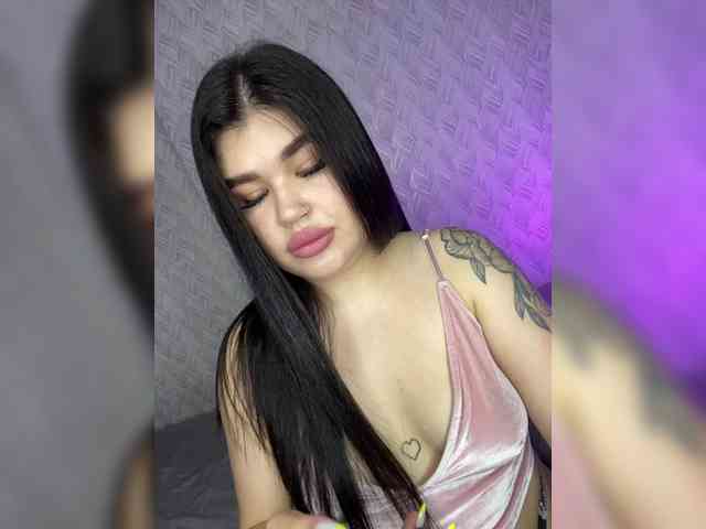 suchka-black- webcam