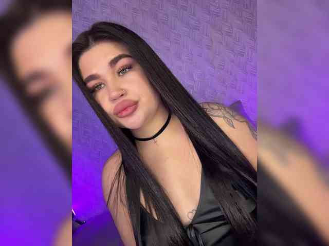 suchka-black- webcam