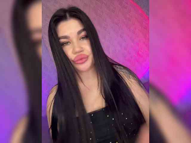 suchka-black- webcam