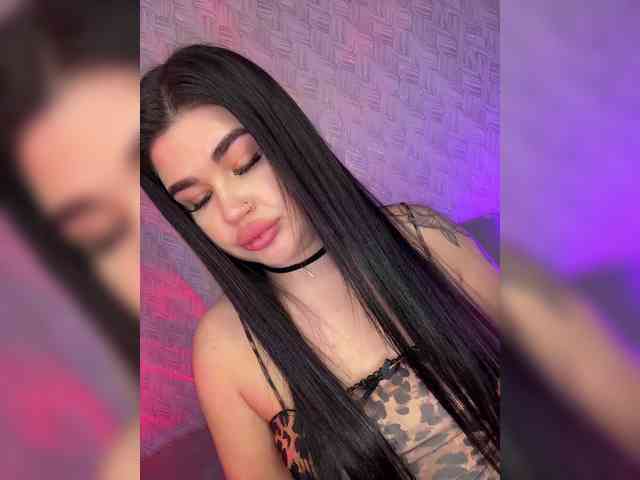 suchka-black- webcam