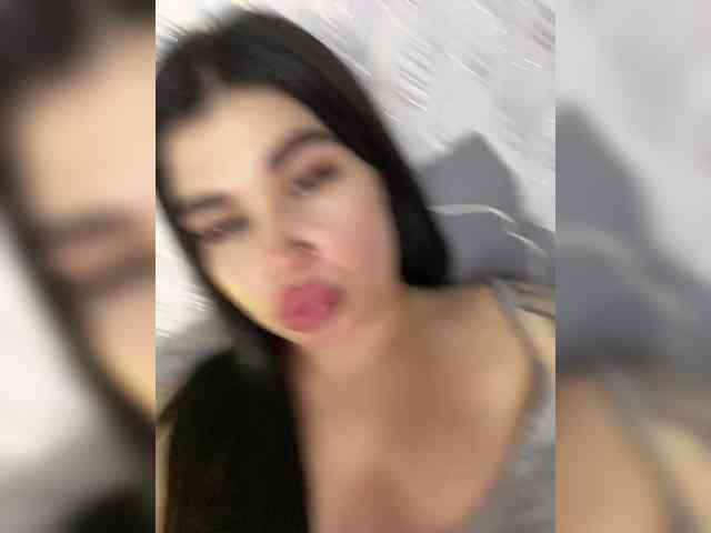 suchka-black- webcam