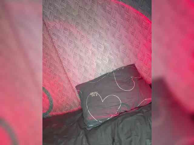 suchka-black- webcam