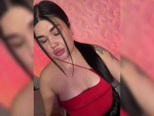 suchka-black- webcam