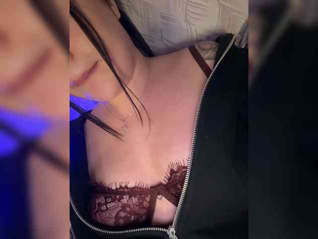 suchka-black- webcam