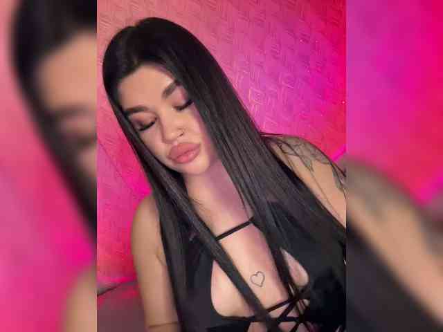 suchka-black- webcam