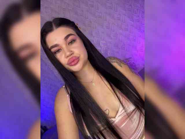 suchka-black- webcam