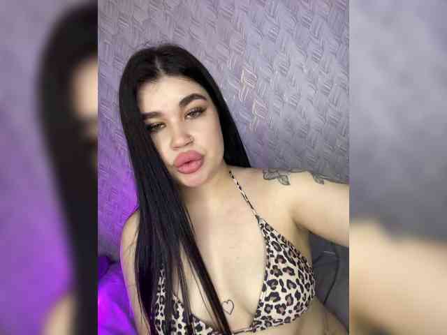 suchka-black- webcam
