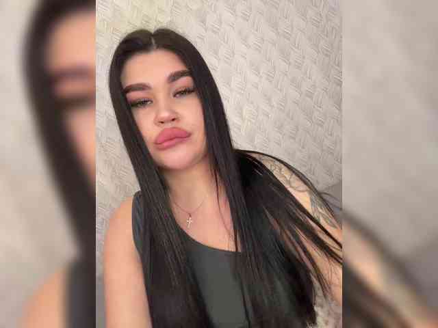 suchka-black- webcam