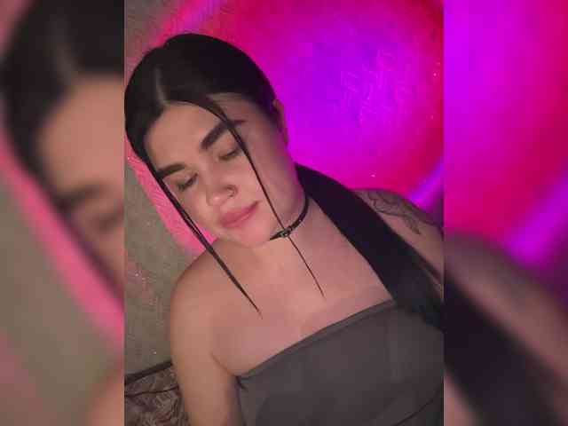 suchka-black- webcam