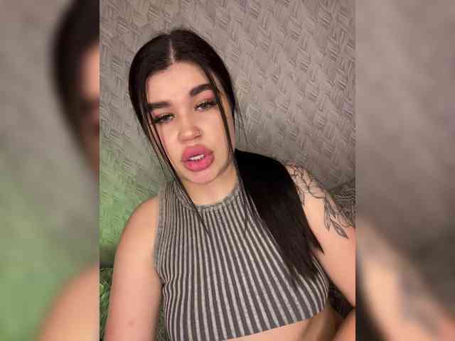 suchka-black- webcam