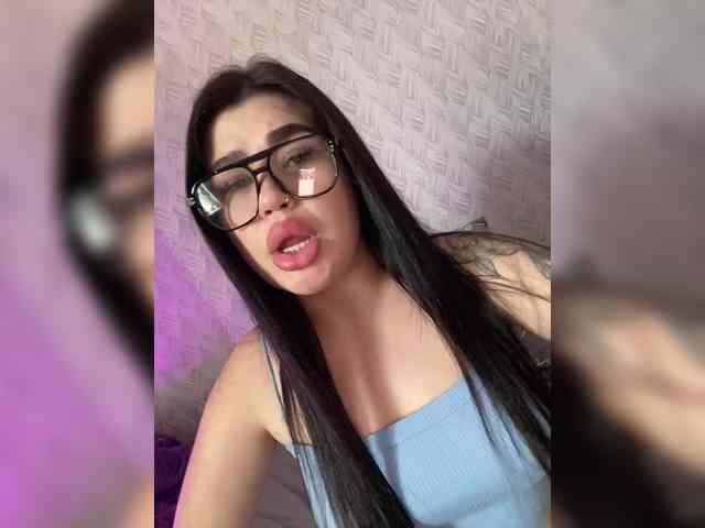 suchka-black- webcam