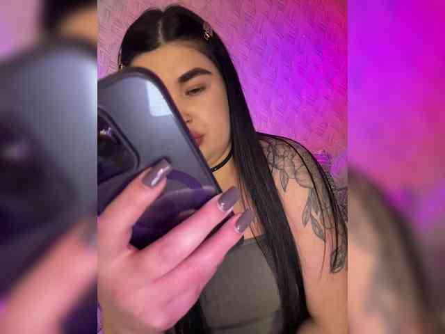 suchka-black- webcam