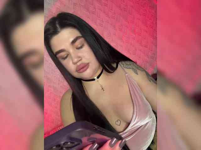 suchka-black- webcam