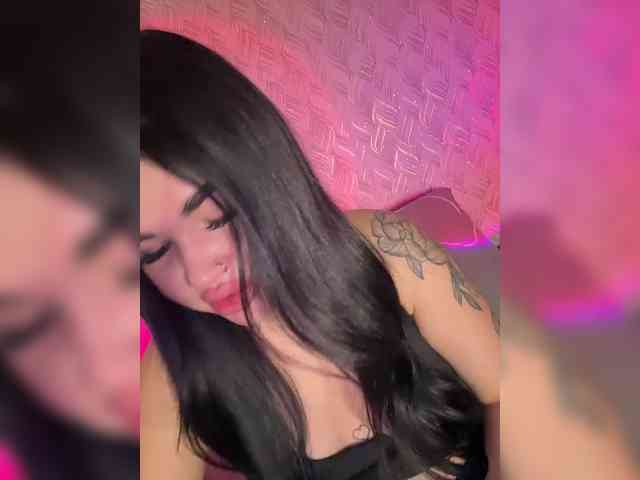 suchka-black- webcam